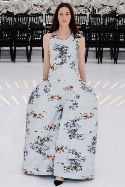 Look 8